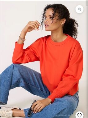 SPANX Poppy Crewneck Long Sleeved Scuba